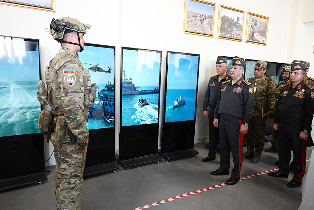 Обсуждены перспективы развития военного сотрудничества между Азербайджаном и ОАЭ (ФОТО)