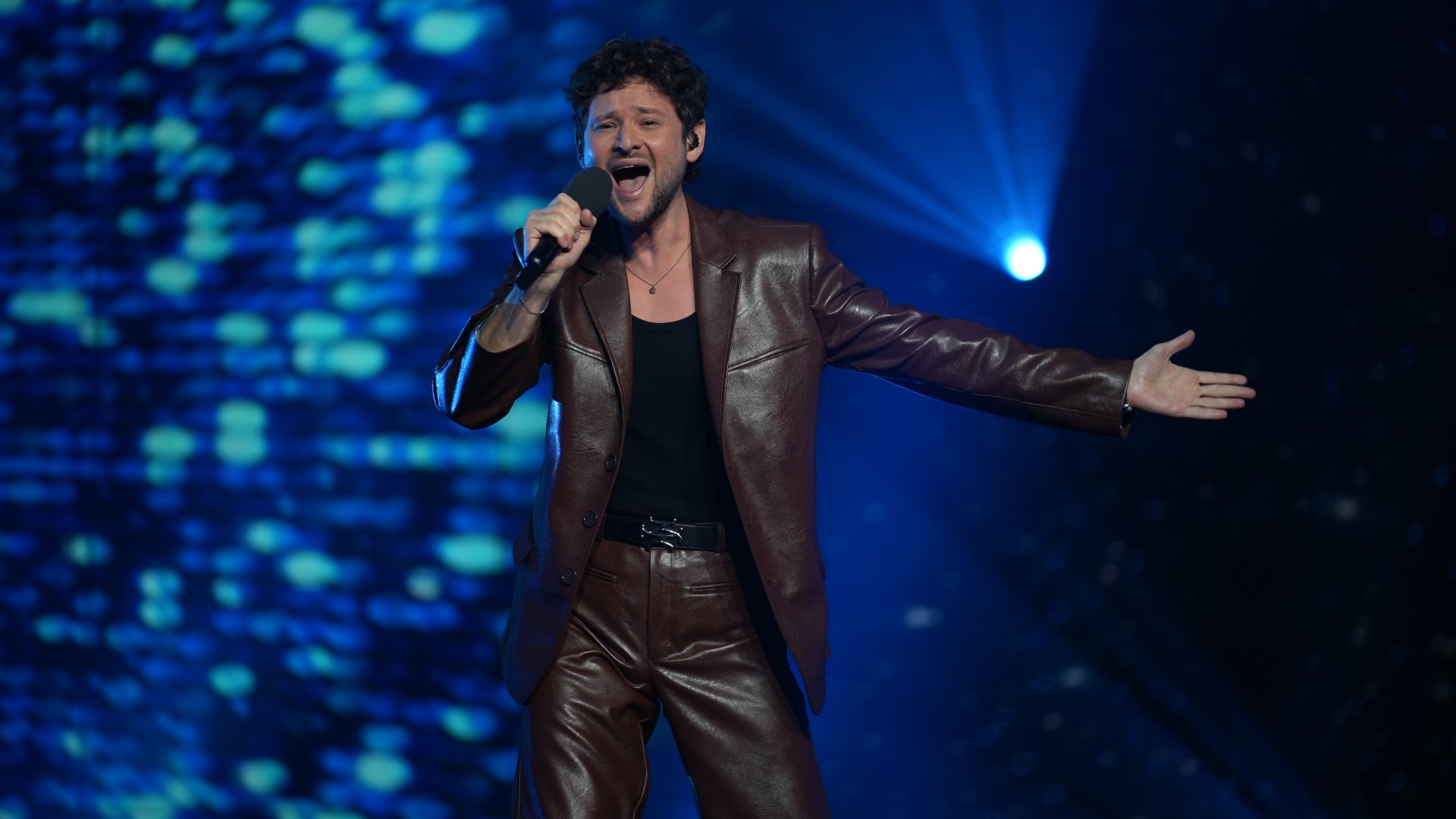 Эльдар Гасымов в статусе "легендарного победителя" стал гостем финала нацотбора Болгарии на "Евровидение-2026" (ВИДЕО, ФОТО)