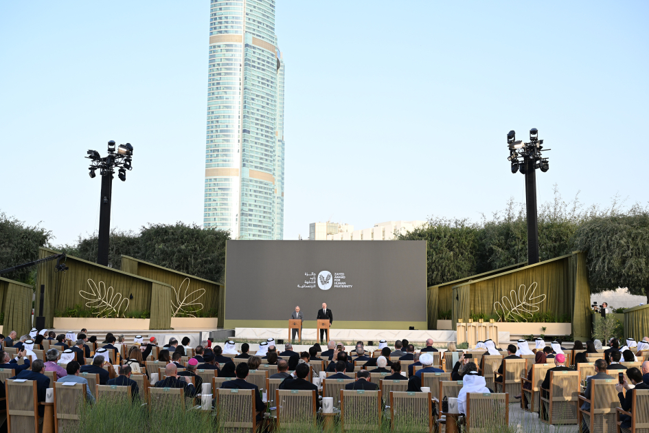 Президенту Ильхаму Алиеву вручена «Премия Заида за человеческое братство» в Абу-Даби (ФОТО)