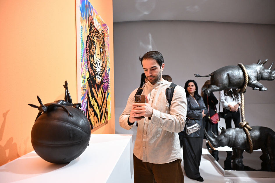 В Центре Гейдара Алиева открылась выставка "Супергерои дикой природы" (ФОТО/ВИДЕО)