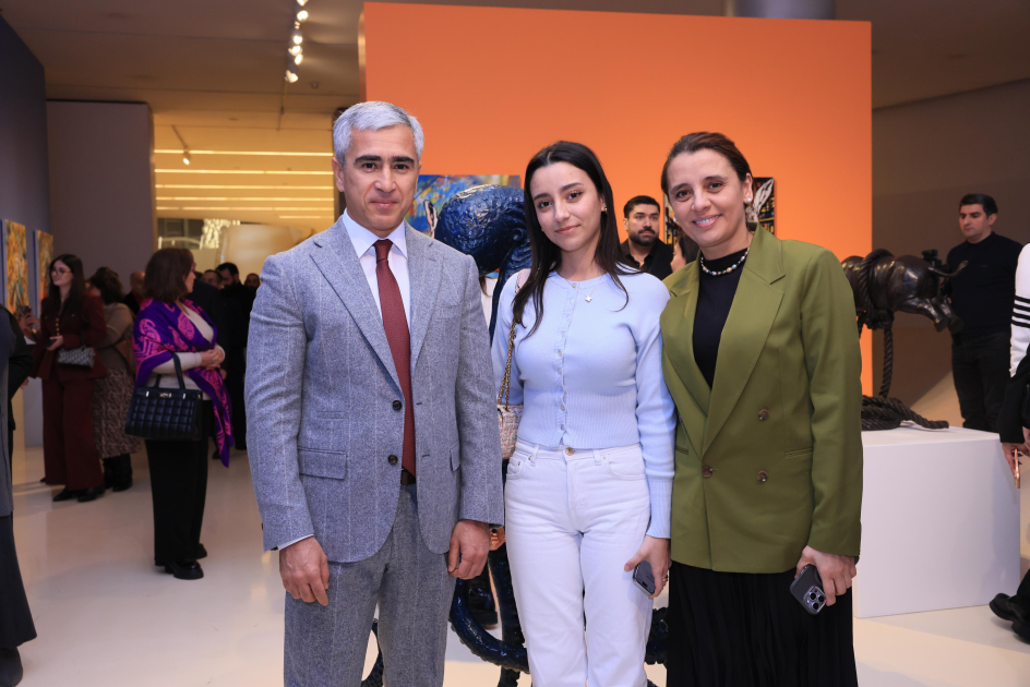 В Центре Гейдара Алиева открылась выставка "Супергерои дикой природы" (ФОТО/ВИДЕО)