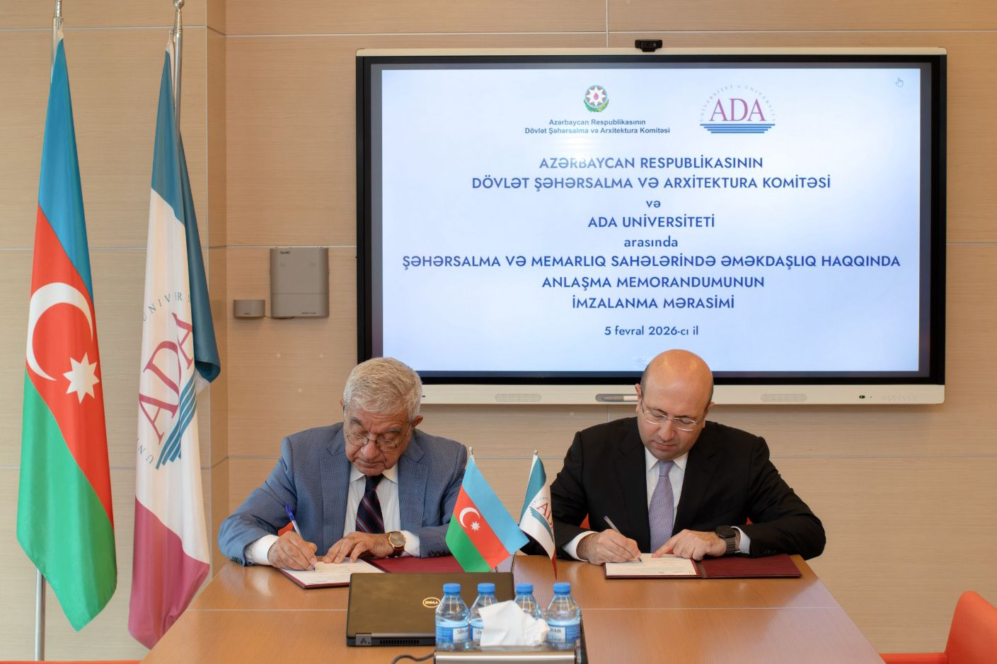 Государственный комитет градостроительства и архитектуры и Университет АДА подписали Меморандум о взаимопонимании (ФОТО)