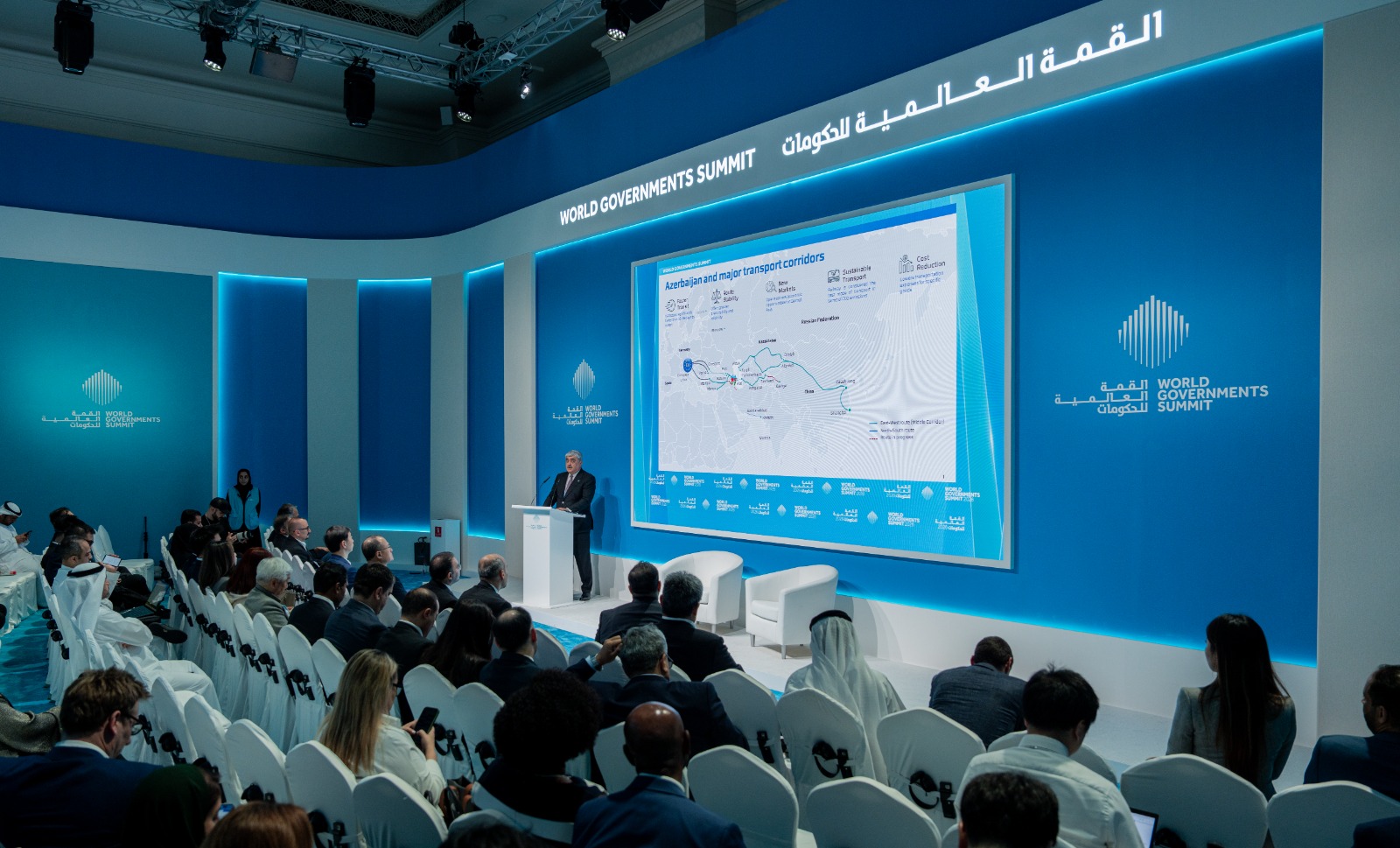 Самир Шарифов рассказал на форуме в Дубае о логистических возможностях Азербайджана (ФОТО)