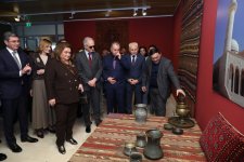 Уникальная экспозиция в Баку - экземпляры Корана, редких рукописных книг, ковров, металла… (ФОТО)