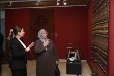 Уникальная экспозиция в Баку - экземпляры Корана, редких рукописных книг, ковров, металла… (ФОТО)