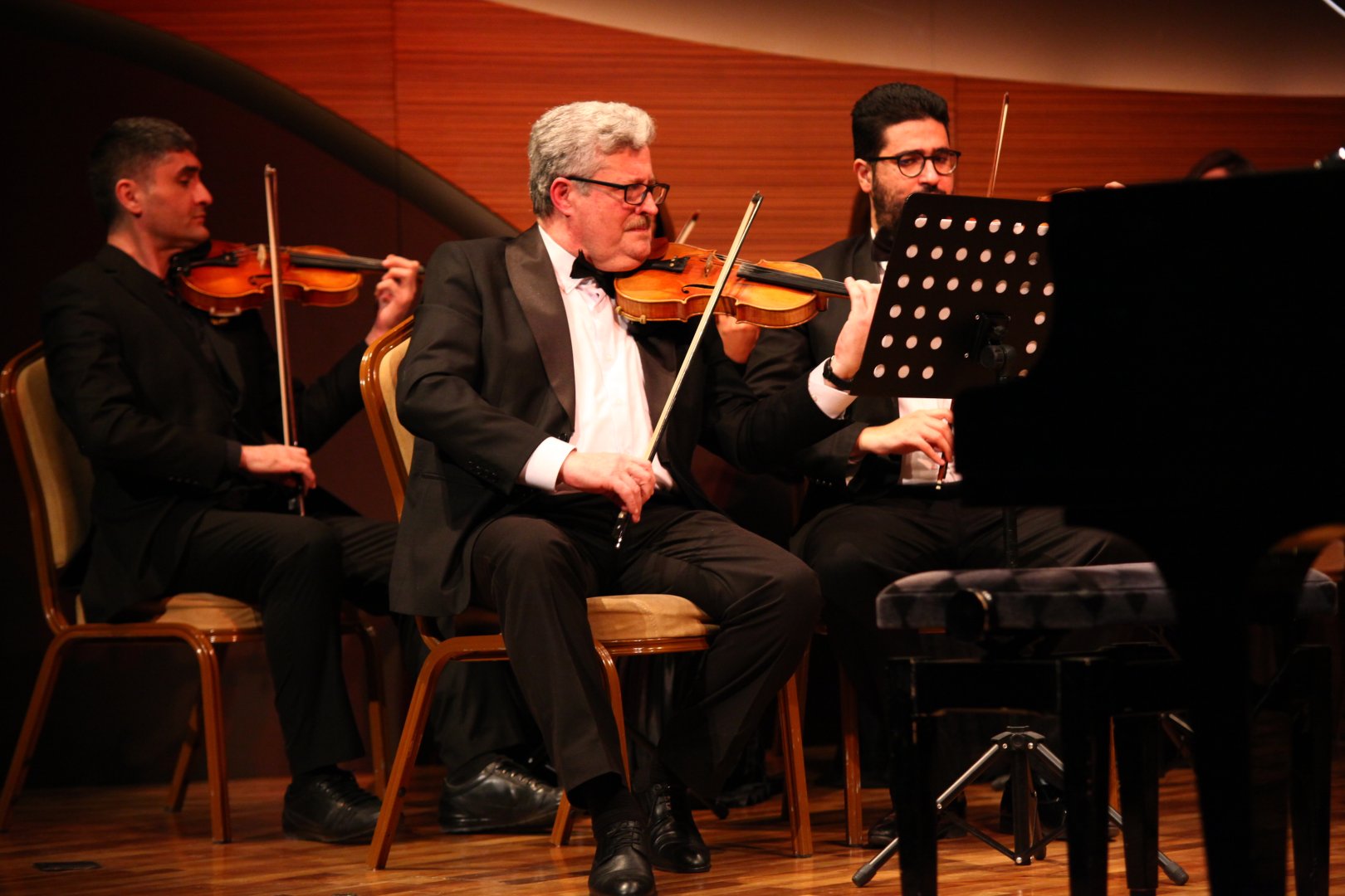 Когда зимняя прохлада в Баку наполнилась теплом уюта (ФОТО)