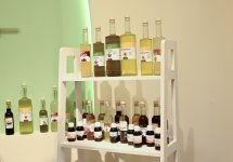 Вице-президент Фонда Гейдара Алиева Лейла Алиева и Алена Алиева ознакомились с брендом здорового питания предпринимательницы в Гяндже (ФОТО)