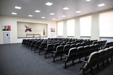 Вице-президент Фонда Гейдара Алиева Лейла Алиева и Алена Алиева побывали в центре STEAM и полной средней школе номер 37 в Гяндже (ФОТО)