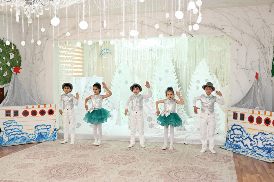 Вице-президент Фонда Гейдара Алиева Лейла Алиева и Алена Алиева побывали в детском доме в Гяндже (ФОТО)