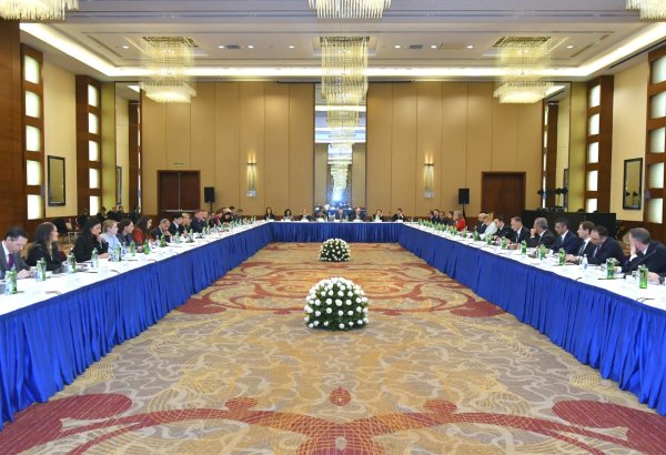 Азербайджан и США обсудили сотрудничество в сферах ИИ и цифровых технологий (ФОТО)