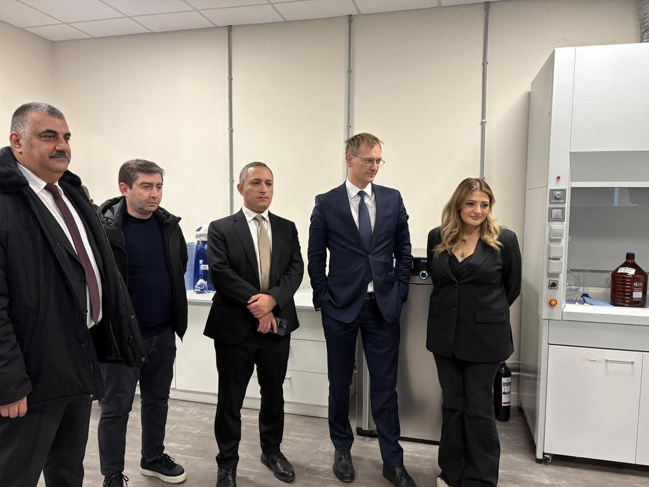 Делегация МВФ посетила Агдамский промышленный парк (ФОТО)