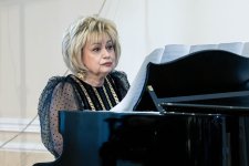 Среди музейной роскоши в Баку – в пространстве гармонии между живописью, архитектурой и музыкой (ФОТО)