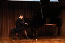 Звуки и краски вдохновения: концерт и выставка в честь великого азербайджанского композитора (ФОТО)