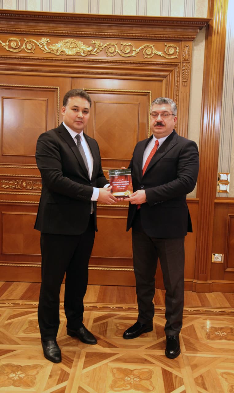 Подписан меморандум о сотрудничестве между театрами Азербайджана и Узбекистана (ФОТО)