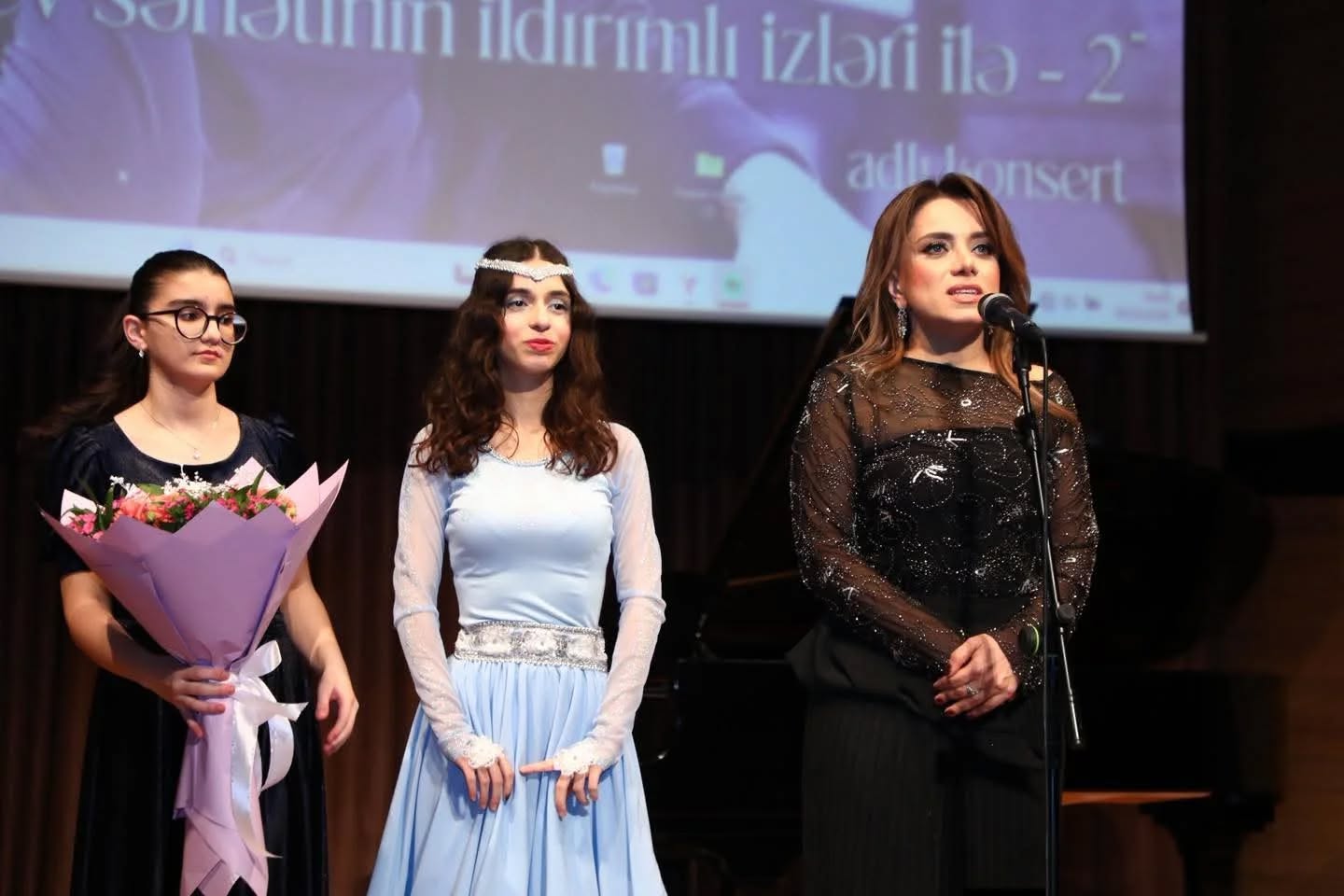 Звуки и краски вдохновения: концерт и выставка в честь великого азербайджанского композитора (ФОТО)