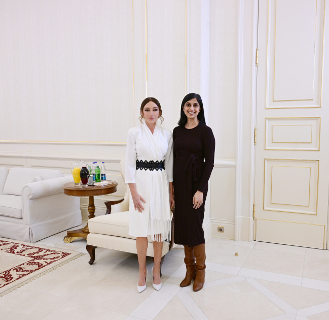 Президент Ильхам Алиев и Вице-президент США Джей Ди Вэнс выступили с заявлениями для прессы (ФОТО/ВИДЕО)