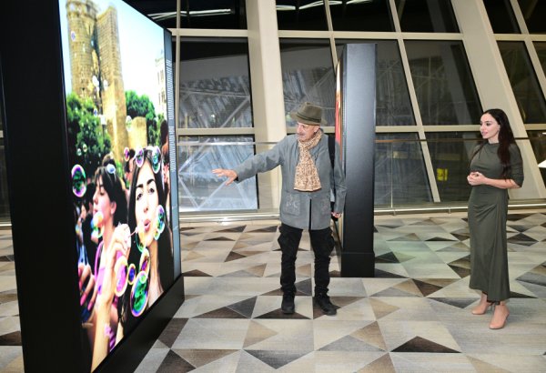 Вице-президент Фонда Гейдара Алиева Лейла Алиева приняла участие в открытии выставки всемирно известного фотожурналиста Резы Дегати «Восходящий свет» в Баку (ФОТО)