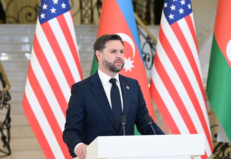 Президент Ильхам Алиев - единственный лидер в мире, помимо Трампа, у которого отличные отношения и с Израилем, и с Турцией - Джеймс Д. Вэнс