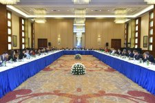 Рашад Набиев встретился с делегацией во главе с вице-президентом Торговой палаты США (ФОТО)