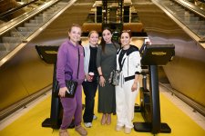 Вице-президент Фонда Гейдара Алиева Лейла Алиева приняла участие в открытии выставки всемирно известного фотожурналиста Резы Дегати «Восходящий свет» в Баку (ФОТО)