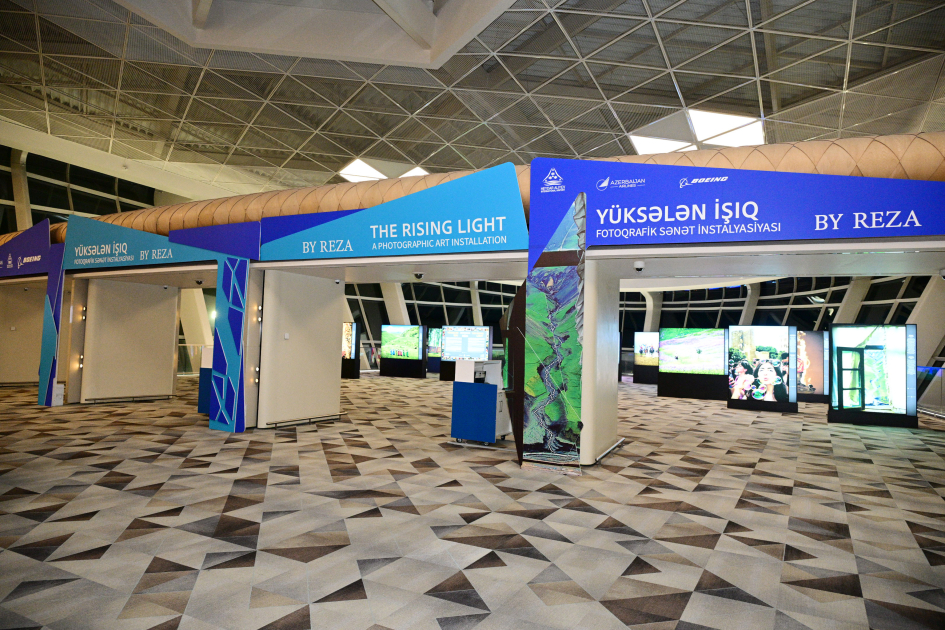 Вице-президент Фонда Гейдара Алиева Лейла Алиева приняла участие в открытии выставки всемирно известного фотожурналиста Резы Дегати «Восходящий свет» в Баку (ФОТО)