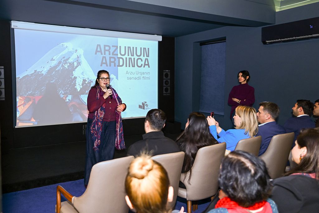 Следуя за мечтой … Представлен фильм о первой азербайджанской женщине, покорившей Эверест (ФОТО)