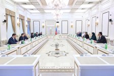 Сахиба Гафарова провела обмен мнениями с президентом Арабского парламента (ФОТО)