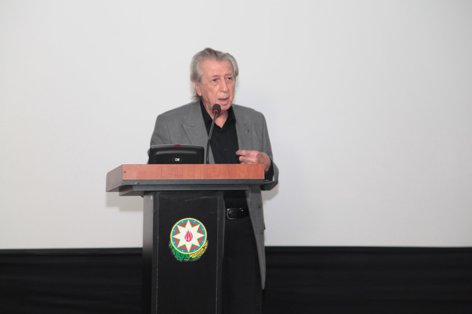 Сценическая магия, киношедевры и незабываемые образы Амалии Панаховой (ФОТО)