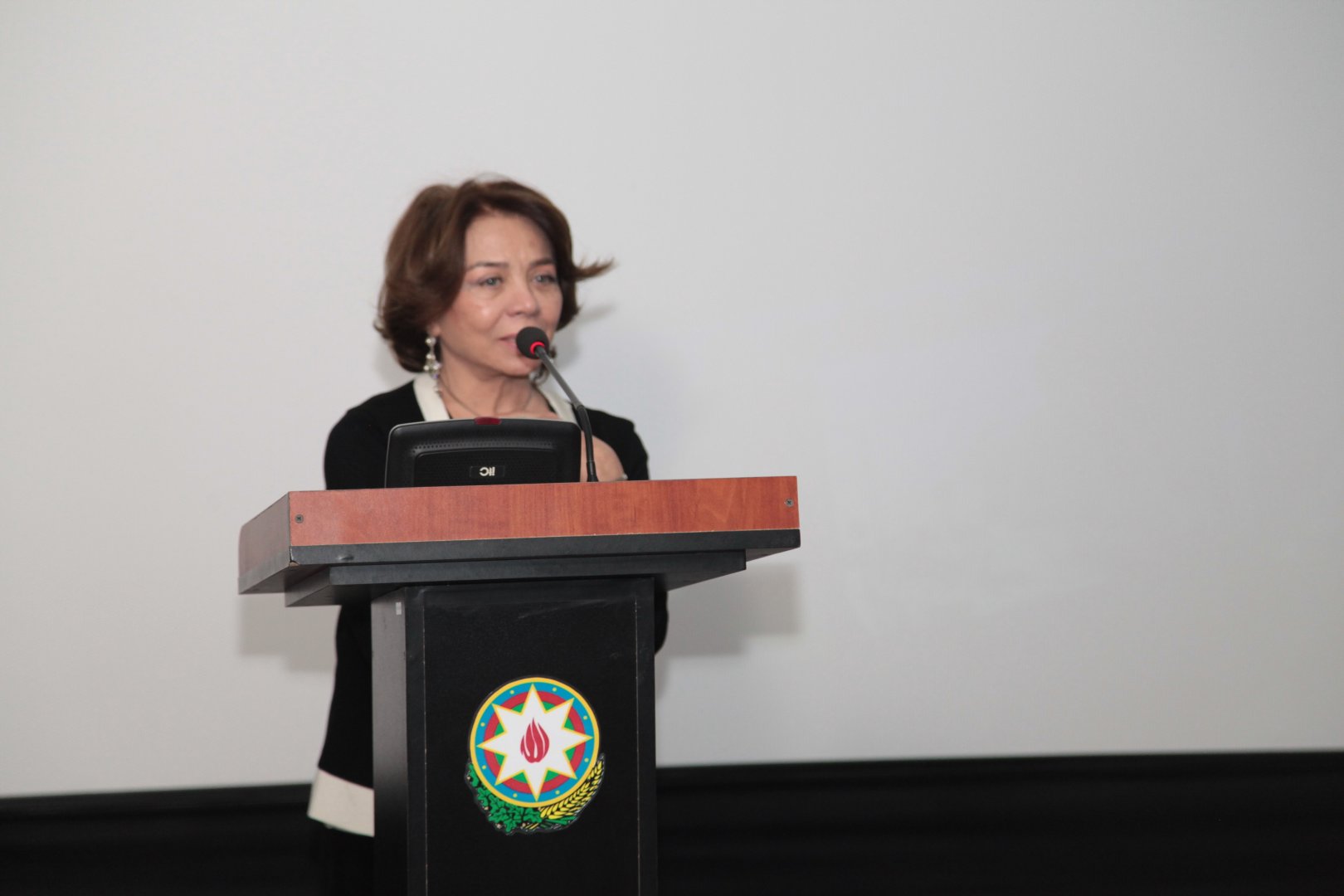 Сценическая магия, киношедевры и незабываемые образы Амалии Панаховой (ФОТО)