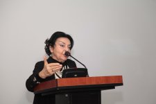 Сценическая магия, киношедевры и незабываемые образы Амалии Панаховой (ФОТО)