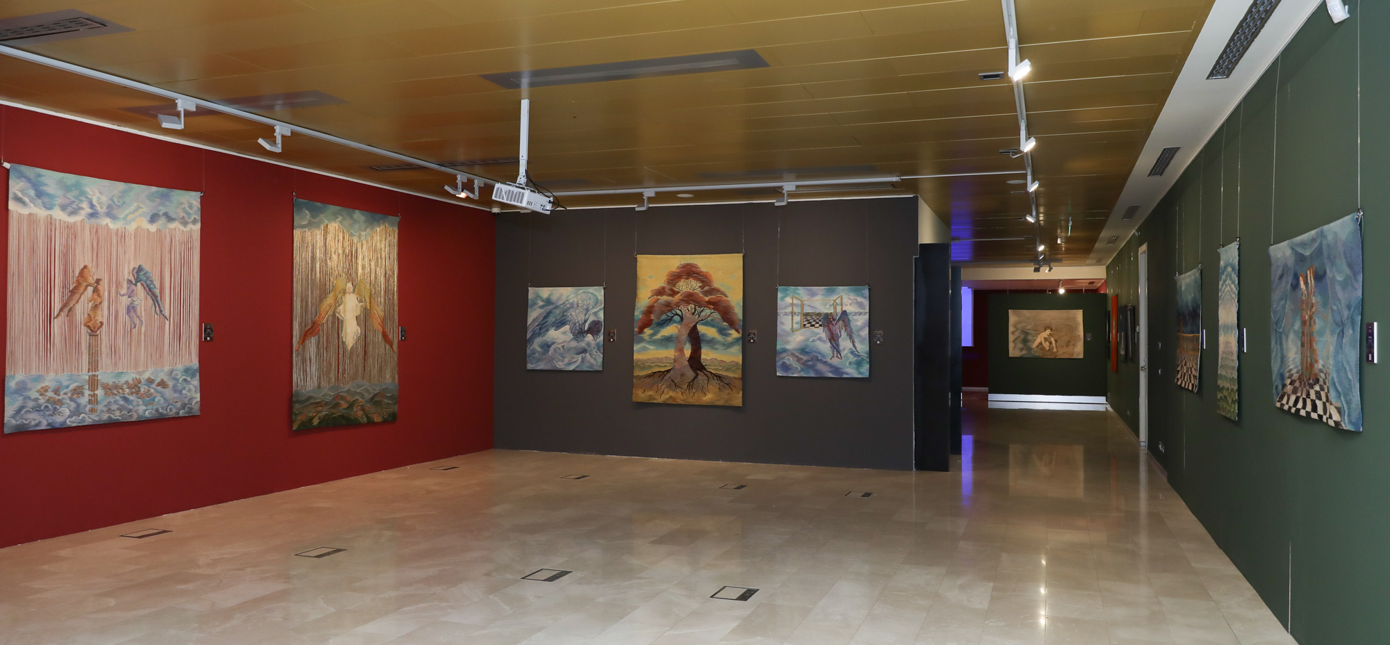 Венгерское искусство гобеленов в Баку – очарование великолепных пейзажей (ФОТО)