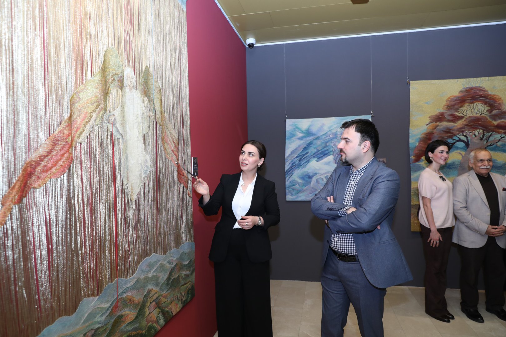 Венгерское искусство гобеленов в Баку – очарование великолепных пейзажей (ФОТО)