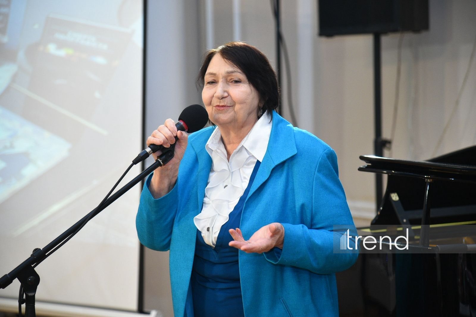 В Баку состоялся творческий вечер Эльмиры Ахундовой – добрые воспоминания, интерактив, музыка (ФОТО)