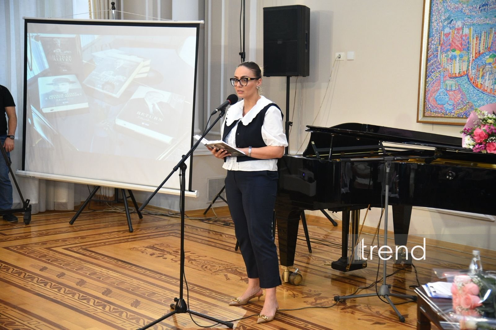 В Баку состоялся творческий вечер Эльмиры Ахундовой – добрые воспоминания, интерактив, музыка (ФОТО)
