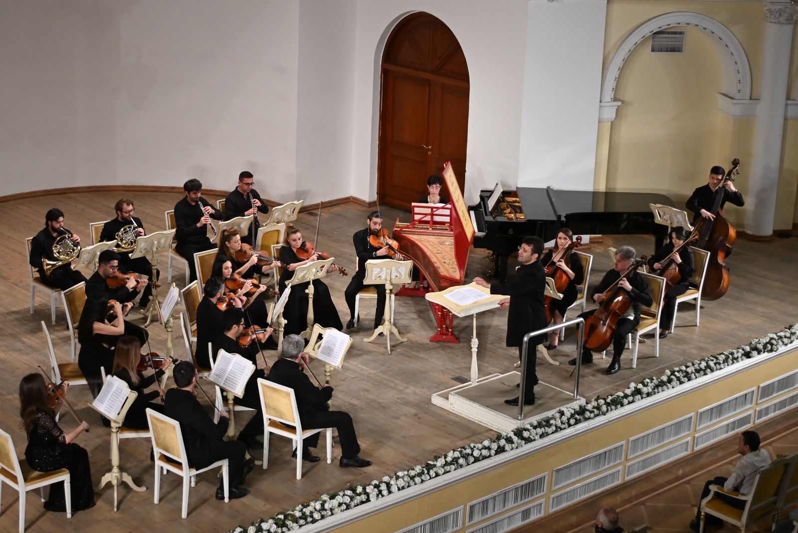 "Его имя должно быть не Ручей, а Океан" - вневременное влияние классики в Баку (ФОТО)