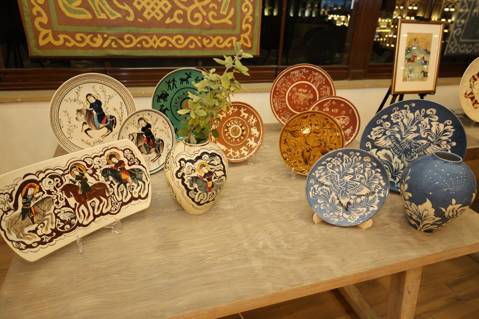 В Баку представлен проект "Дух Турана" – дефиле, ювелирное искусство, керамика… (ФОТО)