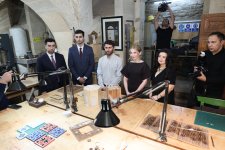 В Баку представлен проект "Дух Турана" – дефиле, ювелирное искусство, керамика… (ФОТО)