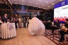 В Баку представлен проект "Дух Турана" – дефиле, ювелирное искусство, керамика… (ФОТО)