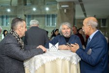 В Баку появились трещины во времени - "Антиномия" Эльчина Шамилли раздвигает границы восприятия (ФОТО)