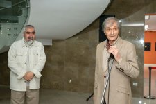 В Баку появились трещины во времени - "Антиномия" Эльчина Шамилли раздвигает границы восприятия (ФОТО)