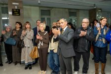 В Баку появились трещины во времени - "Антиномия" Эльчина Шамилли раздвигает границы восприятия (ФОТО)