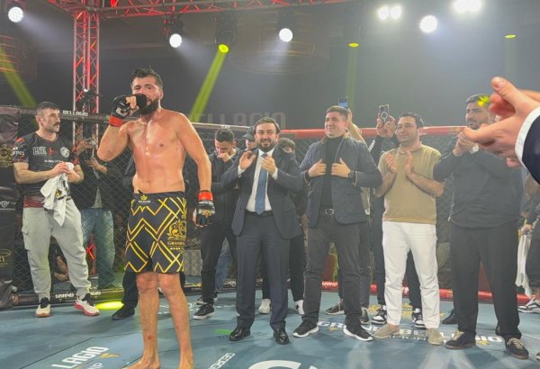 Азербайджанский "Профессор" одержал третью подряд победу в ММА на международном турнире в Батуми (ФОТО)