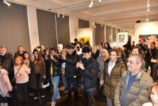 Свет, который не гаснет: в Баку открылась выставка памяти 33-летней художницы Марьям Алакбарли (ФОТО)