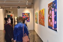 Свет, который не гаснет: в Баку открылась выставка памяти 33-летней художницы Марьям Алакбарли (ФОТО)