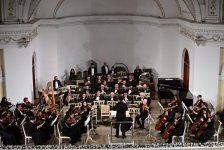 Азербайджанская зурна и двойной концерт для скрипки и альта (ФОТО)