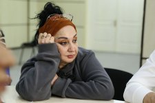 Как выгодно жениться в Баку с французским акцентом – комичная денежная история (ФОТО)