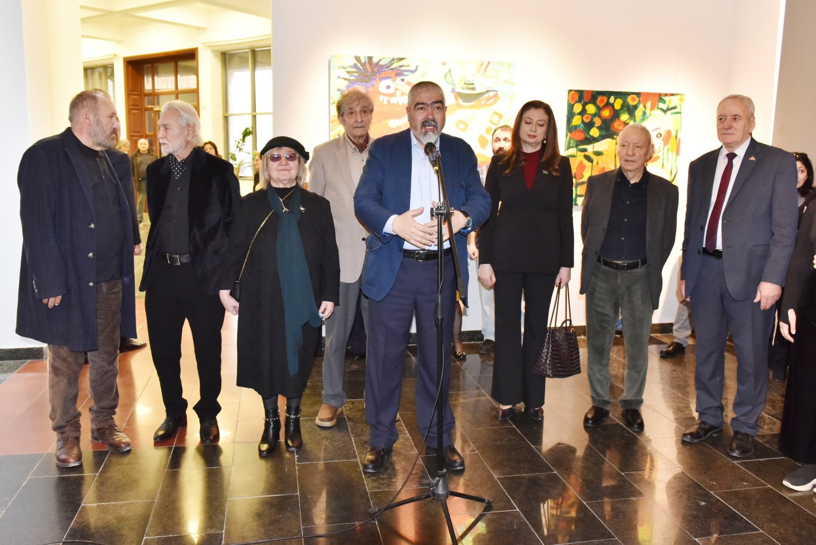 Свет, который не гаснет: в Баку открылась выставка памяти 33-летней художницы Марьям Алакбарли (ФОТО)