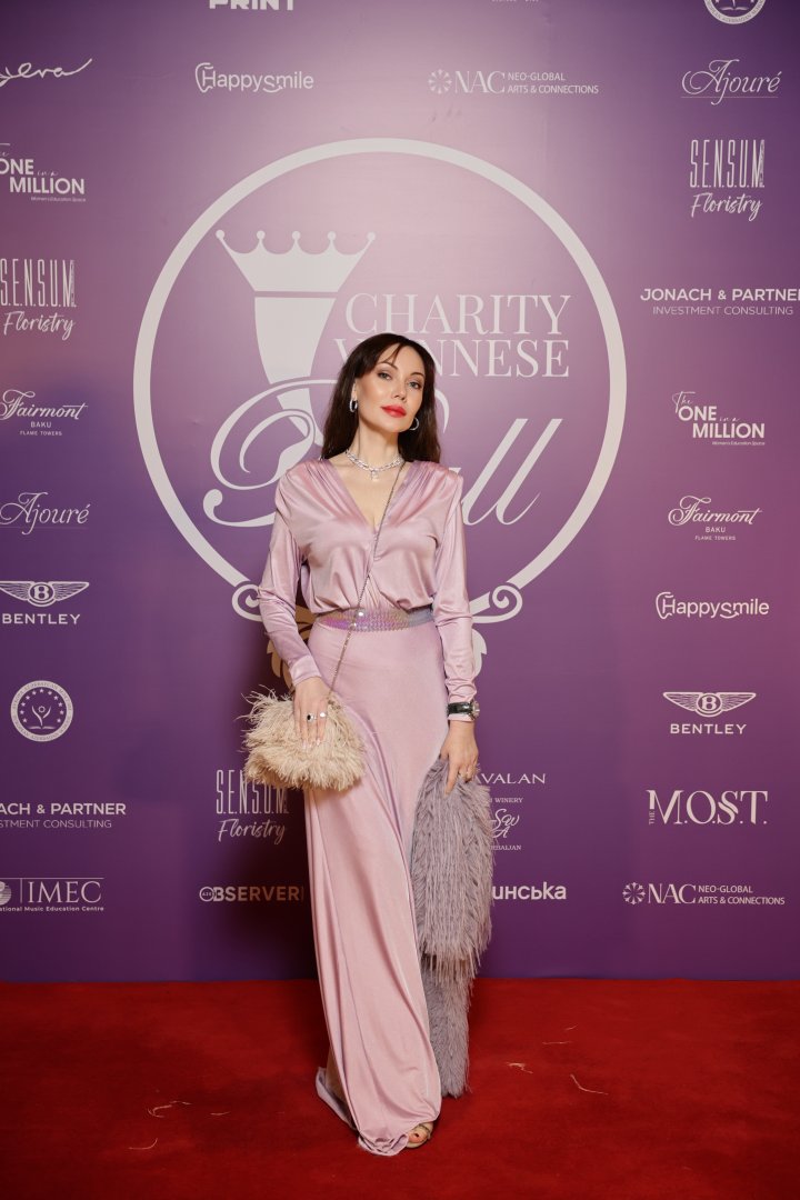 В Баку состоялся роскошный Венский бал - международное светское событие сезона (ФОТО)