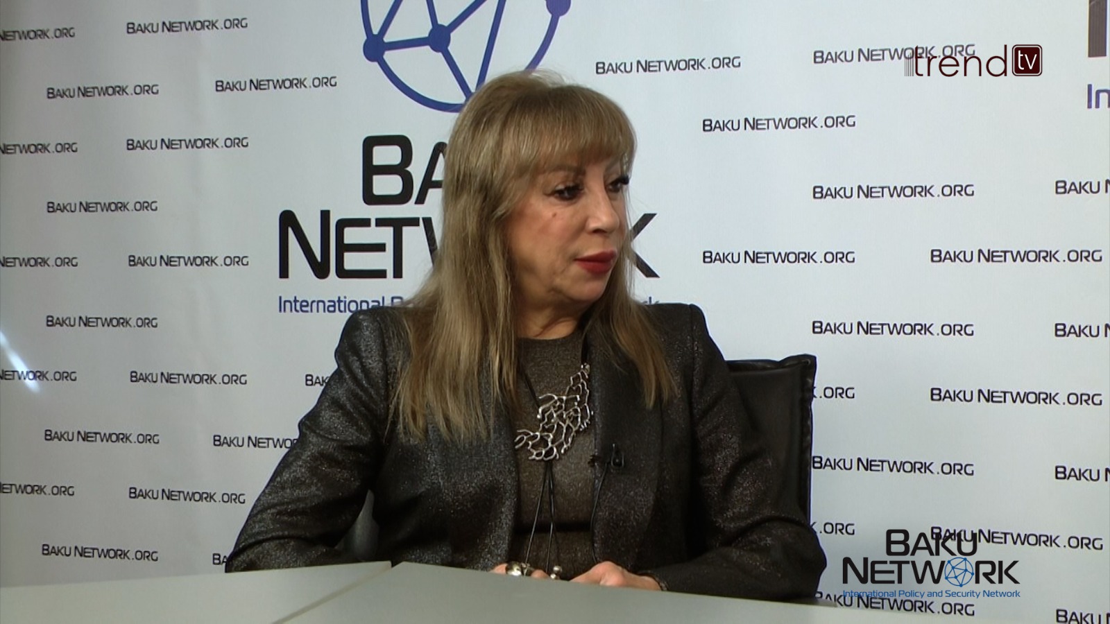 Ничего не мешает восстановлению отношений, добрых традиций - Алла Байрамова в передаче "Диалог с Тофиком Аббасовым" (ФОТО/ВИДЕО)