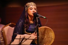 Космическое звучание дестгяха - мост между Востоком и Европой (ФОТО)